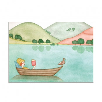 Frau im Boot - Postkarte