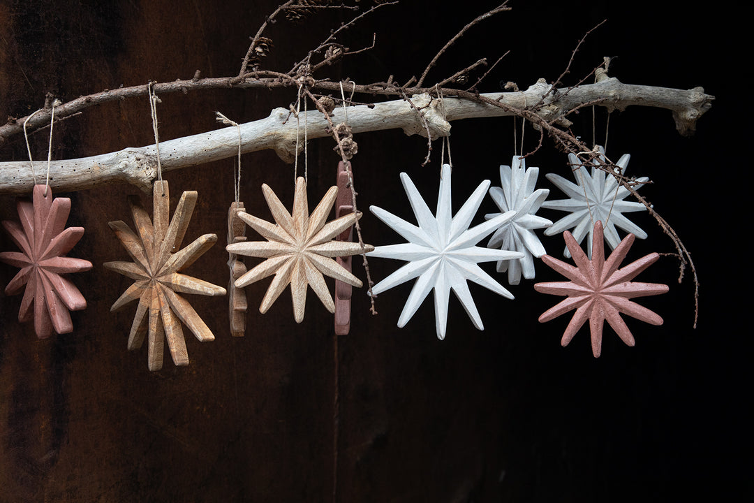 Holzstern – ockerrot (Ø 19 cm)