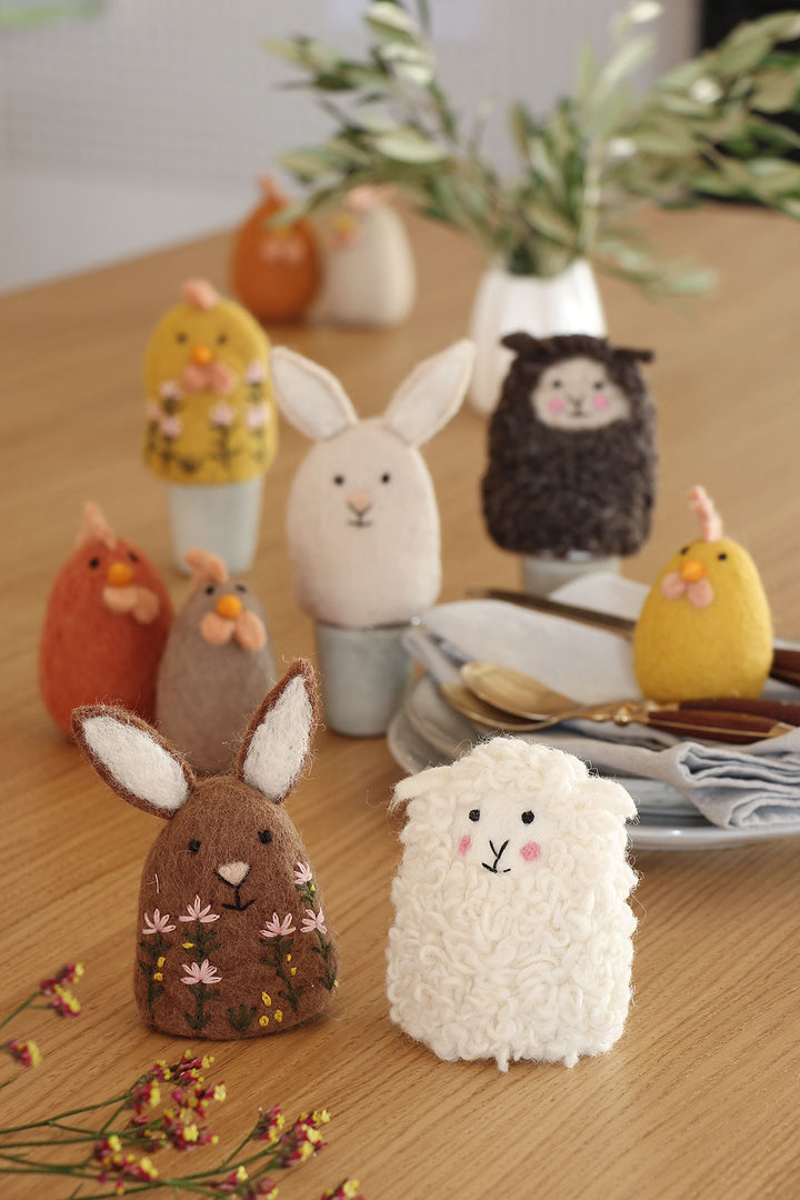 Eierwärmer aus Filz - Hase hellbraun