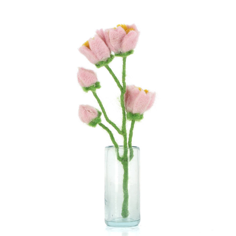 Blume aus Filz, Kirschblüten