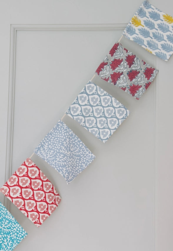 Handbedruckte Wimpelkette - 3 Meter, bunt